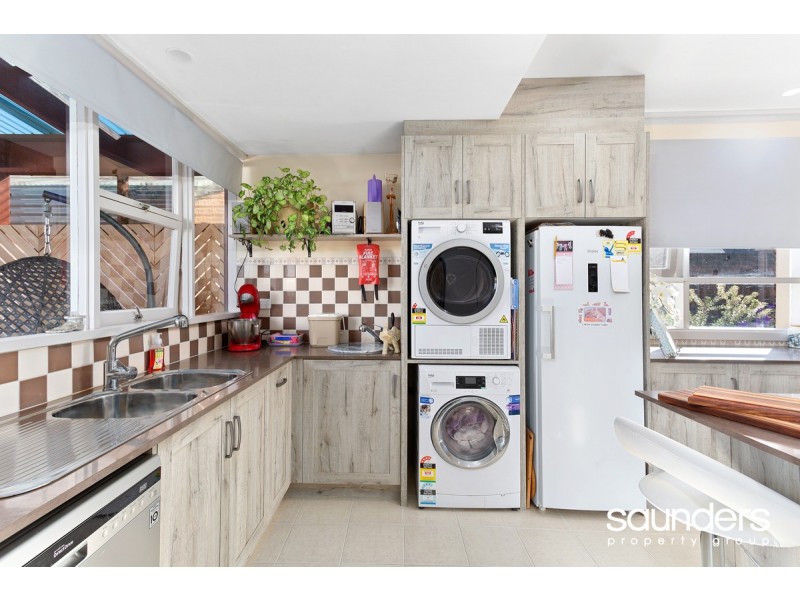 32 Guy Street, Kings Meadows TAS 7249