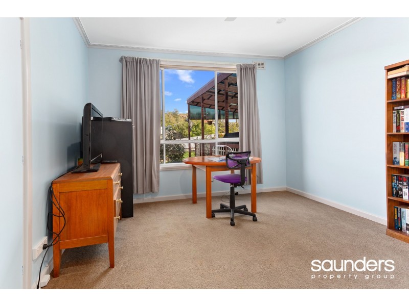 32 Guy Street, Kings Meadows TAS 7249