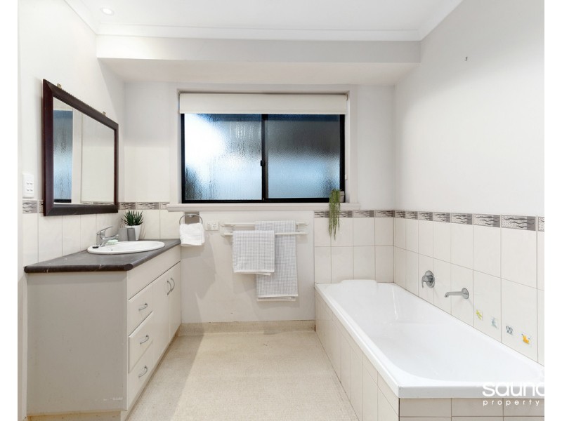 27 Wongarra Avenue, Legana TAS 7277