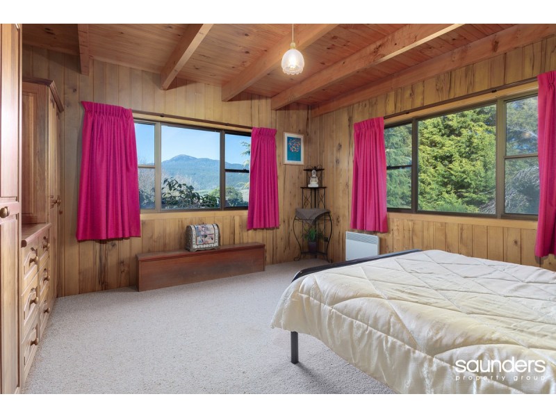 108 Station Road, Lilydale TAS 7268
