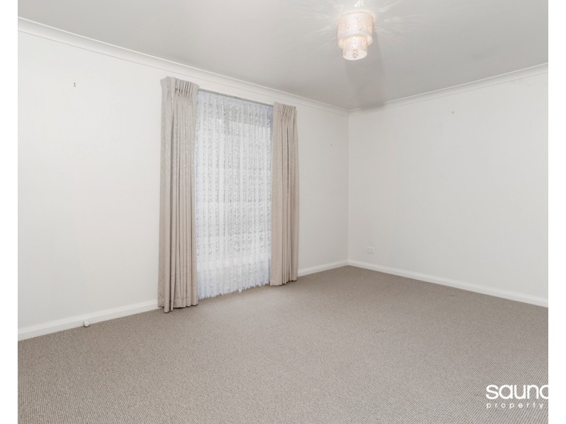 4/25A Adelaide Street, Westbury TAS 7303