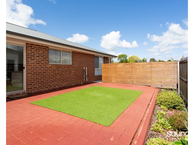 4/25A Adelaide Street, Westbury TAS 7303