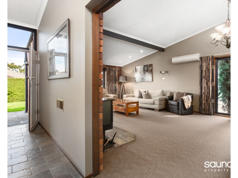 24 Ronald Place, Norwood TAS 7250