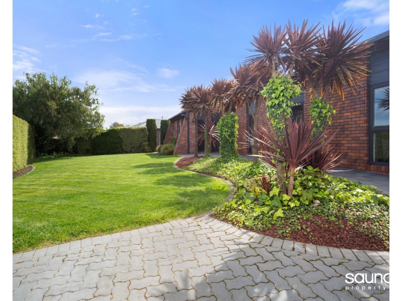 24 Ronald Place, Norwood TAS 7250