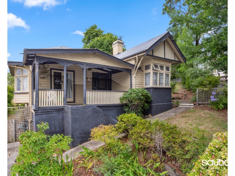 1 Hillside Crescent, West Launceston TAS 7250