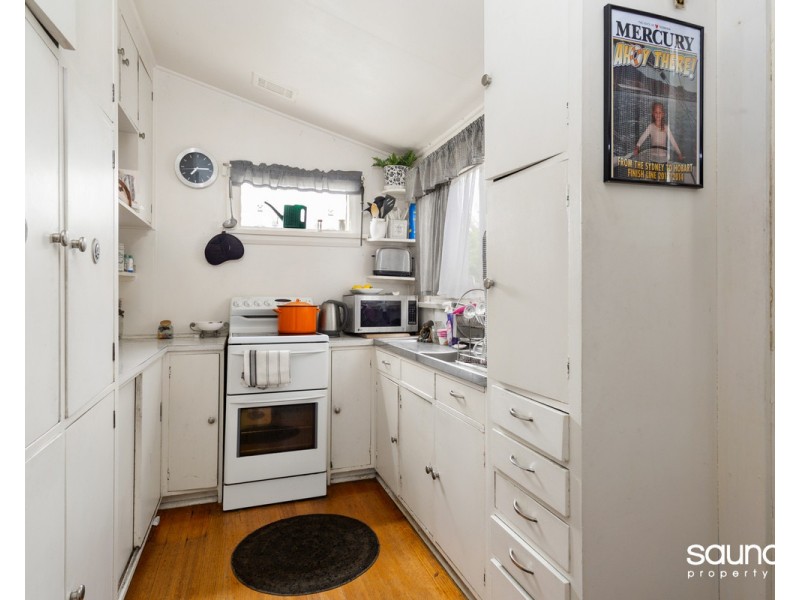 1 Hillside Crescent, West Launceston TAS 7250