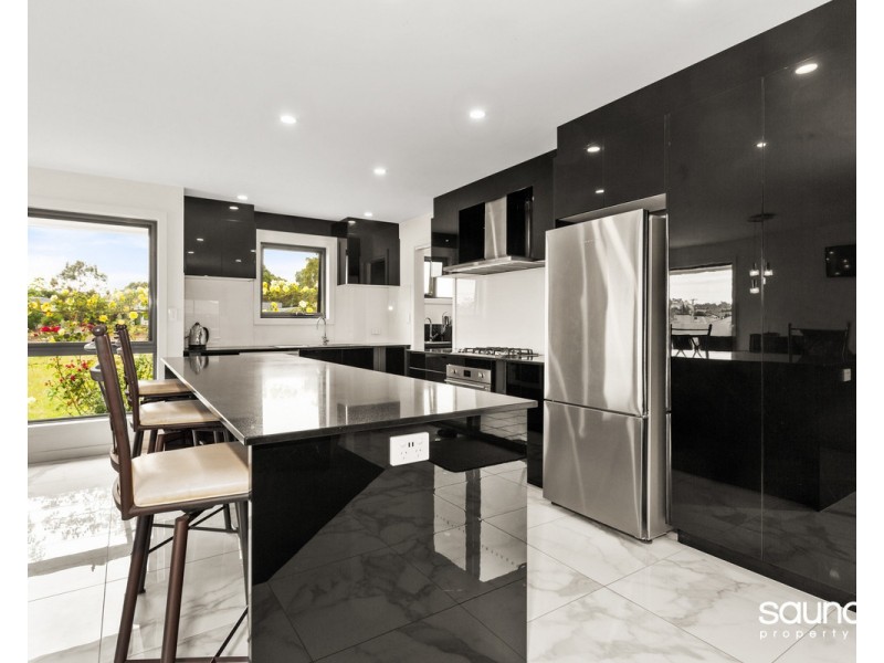 8 Gordon Place, Prospect Vale TAS 7250