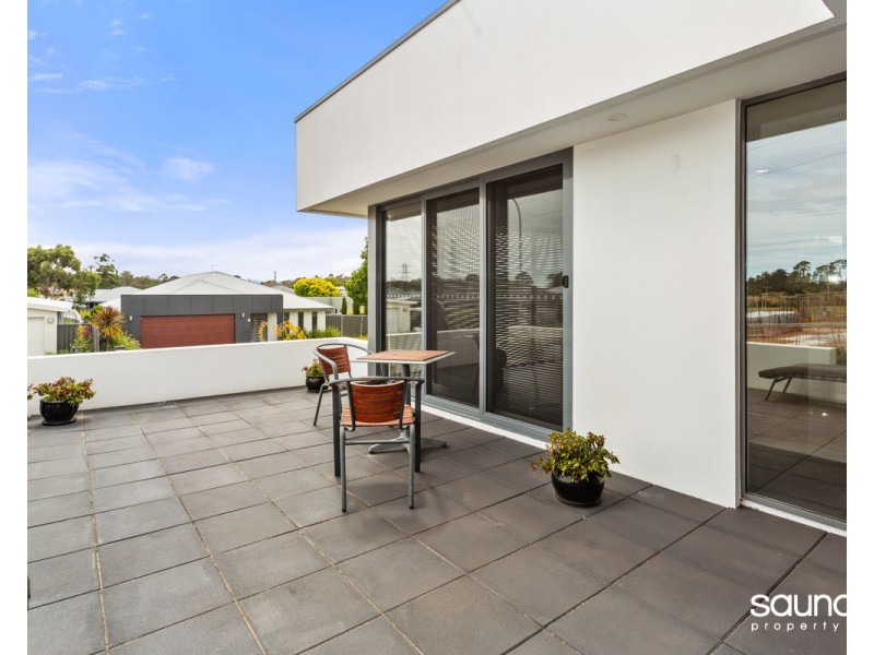8 Gordon Place, Prospect Vale TAS 7250
