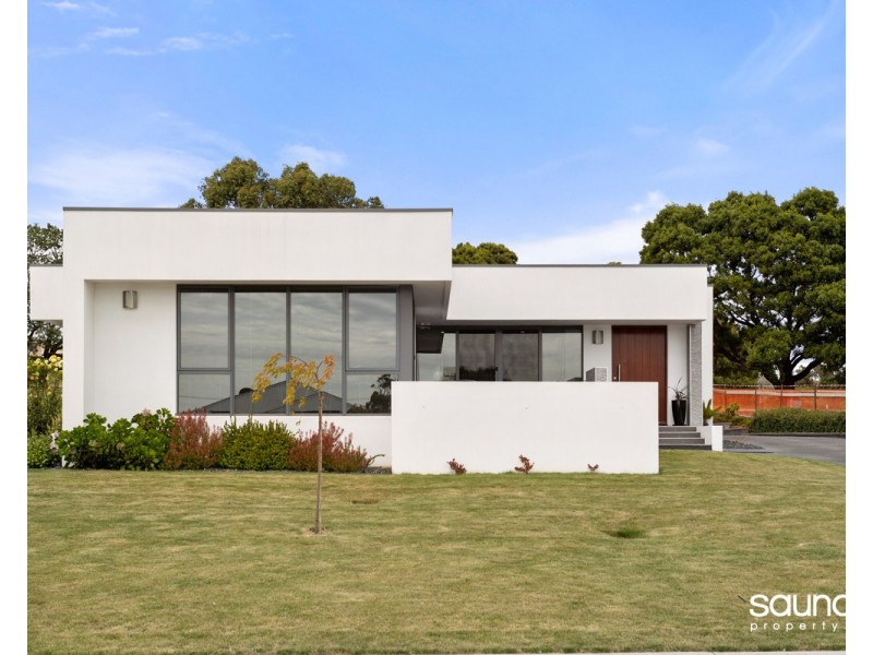 8 Gordon Place, Prospect Vale TAS 7250