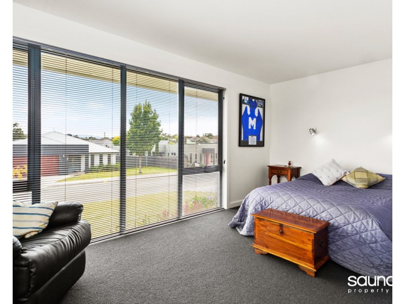 8 Gordon Place, Prospect Vale TAS 7250