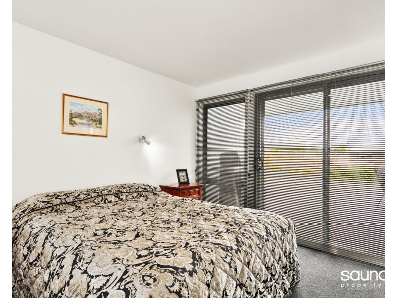8 Gordon Place, Prospect Vale TAS 7250