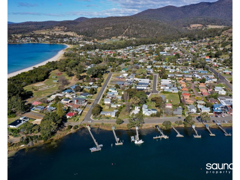 5 Tasman Highway, Orford TAS 7190