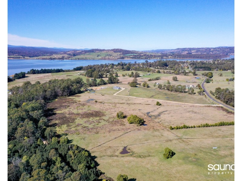 530 Gravelly Beach Road, Gravelly Beach TAS 7276