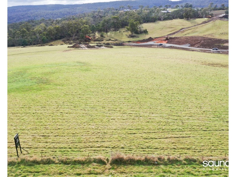 Lot 7, 40520 Tasman Highway, St Leonards TAS 7250