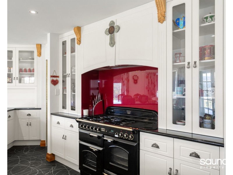 40648 Tasman Highway, St Leonards TAS 7250