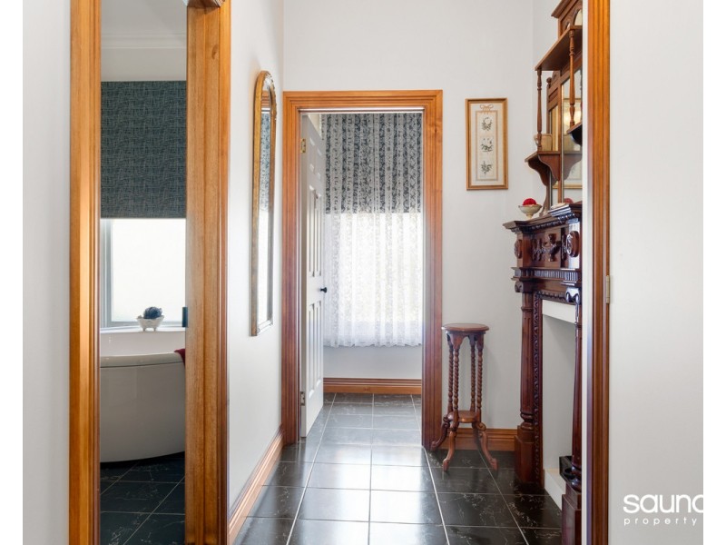 40648 Tasman Highway, St Leonards TAS 7250