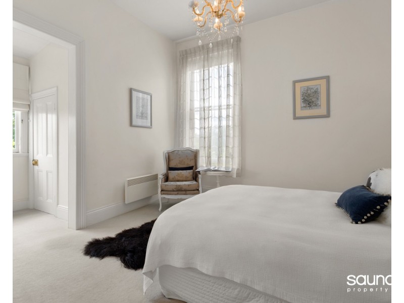 33 Elphin Road, Launceston TAS 7250