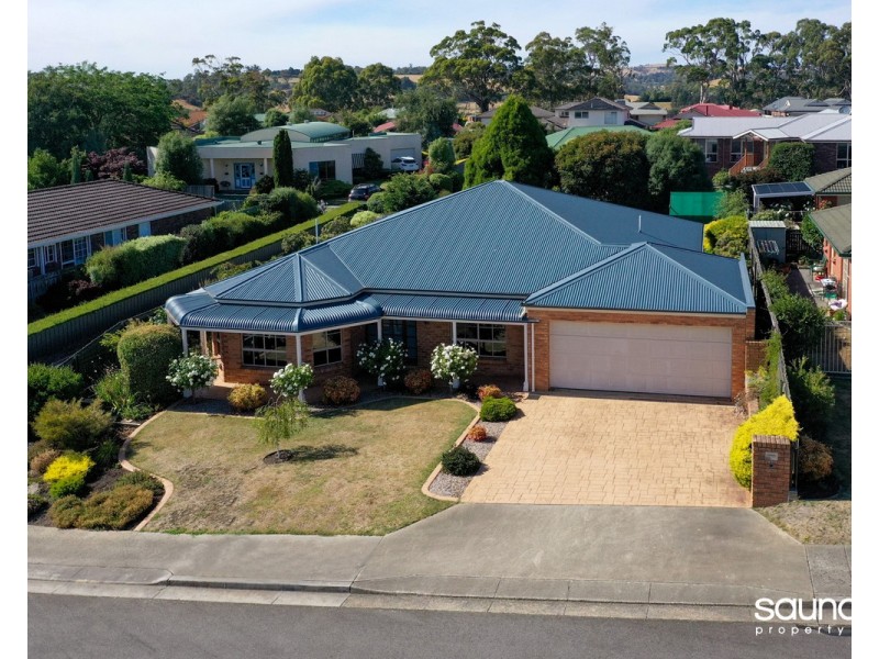 61 Benwerrin Crescent, Norwood TAS 7250