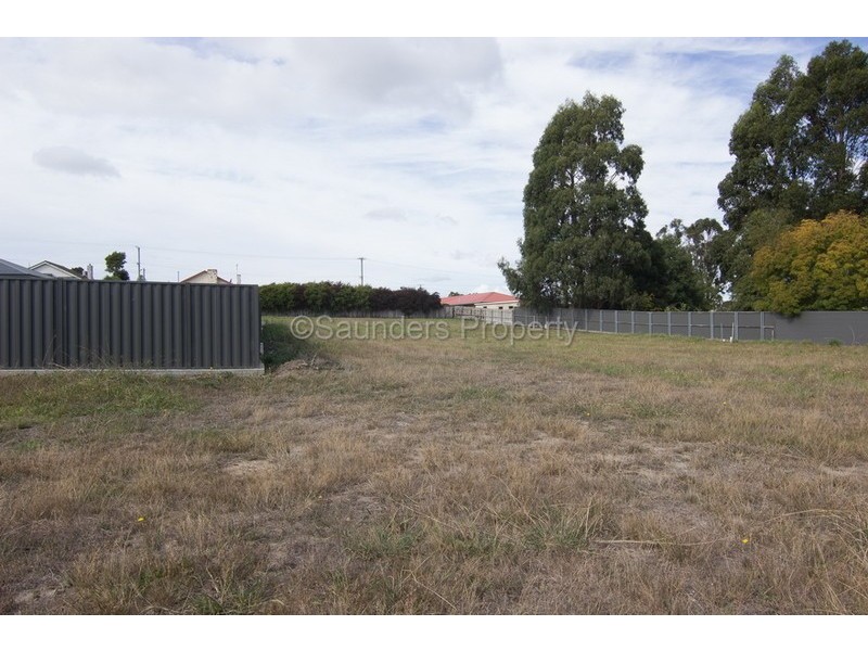 11 Spring Grove, Latrobe TAS 7307
