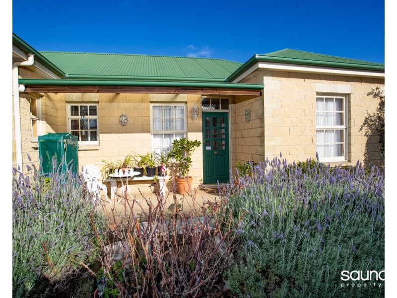 21 Poplar Parade, Youngtown TAS 7249