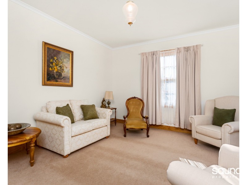 21 Poplar Parade, Youngtown TAS 7249