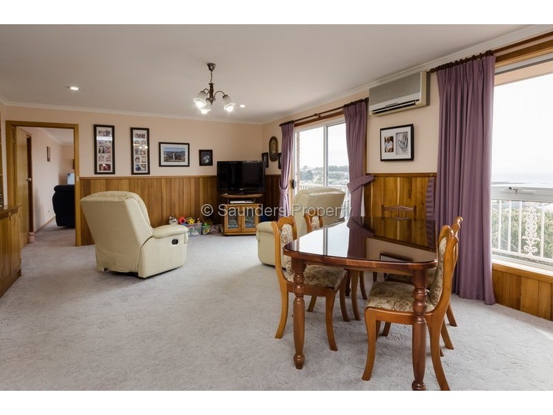 12 Kentish Street, Penguin TAS 7316