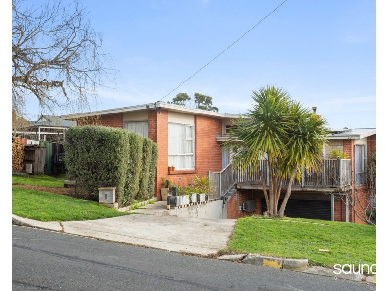 1 Sandown Road, Norwood TAS 7250