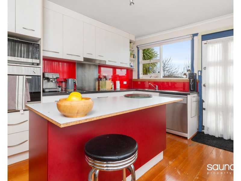 1 Sandown Road, Norwood TAS 7250