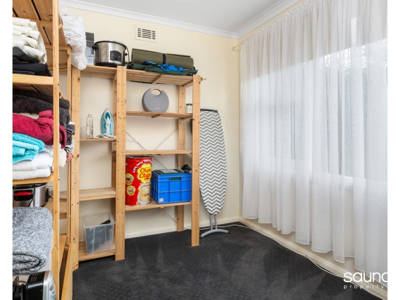 1 Sandown Road, Norwood TAS 7250