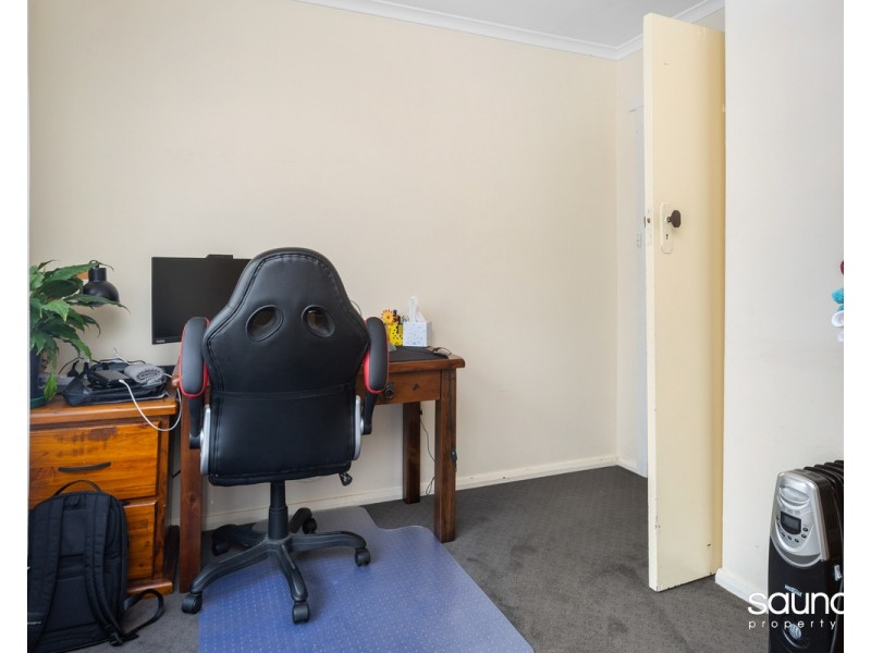 1 Sandown Road, Norwood TAS 7250