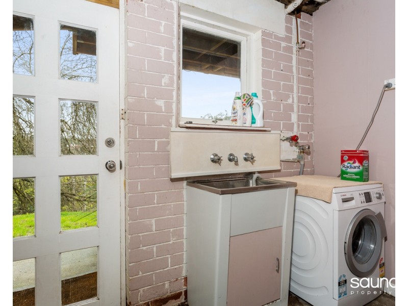 1 Sandown Road, Norwood TAS 7250