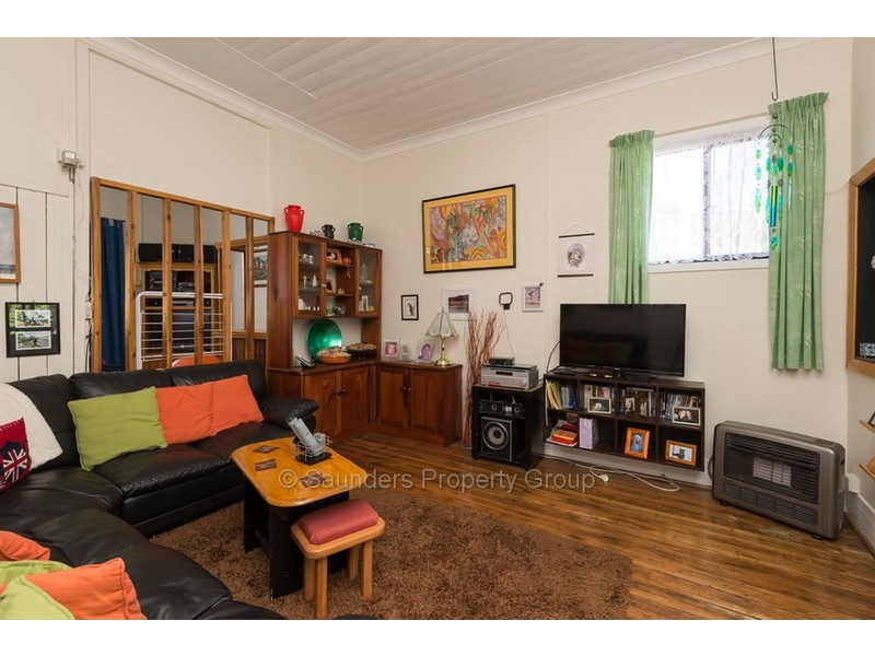 8 Dooley Street, Penguin TAS 7316