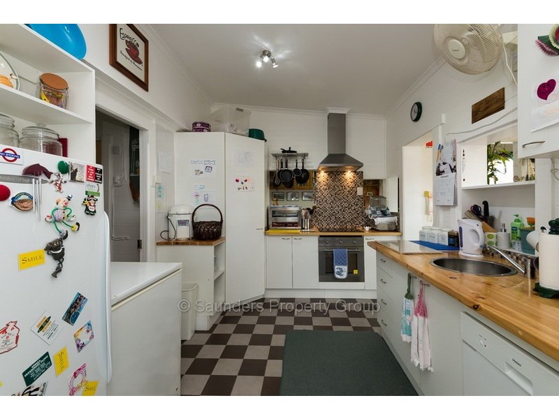 8 Dooley Street, Penguin TAS 7316