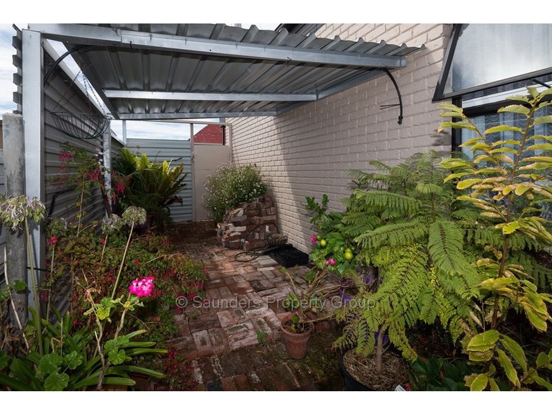 8 Dooley Street, Penguin TAS 7316