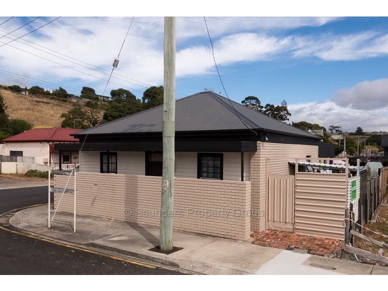 8 Dooley Street, Penguin TAS 7316