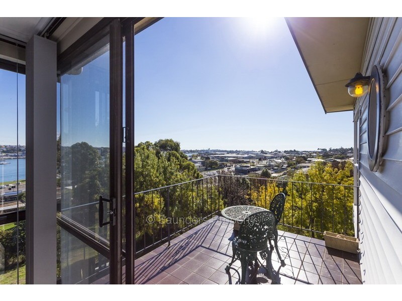 6 Marine Street, East Devonport TAS 7310