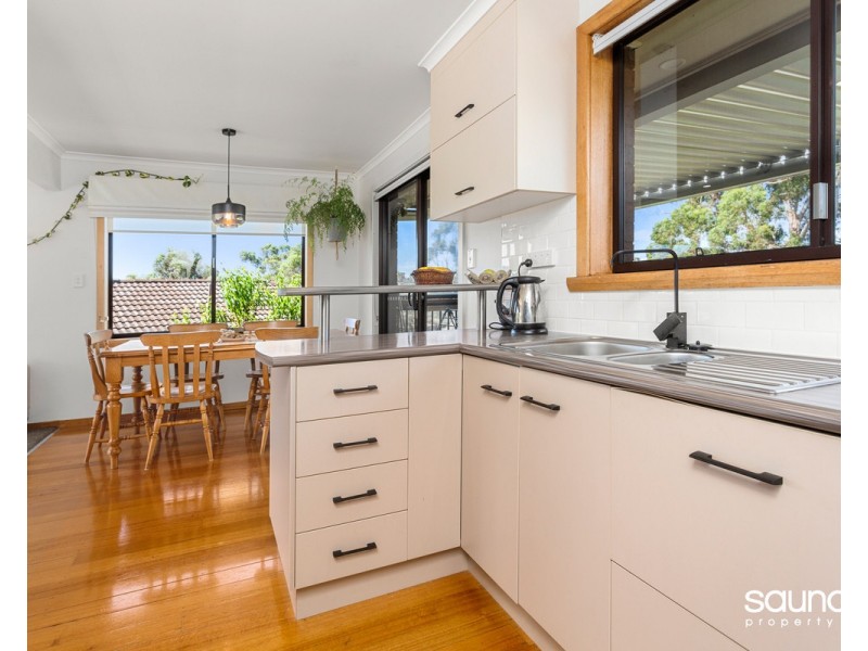 17 Erika Court, Summerhill TAS 7250