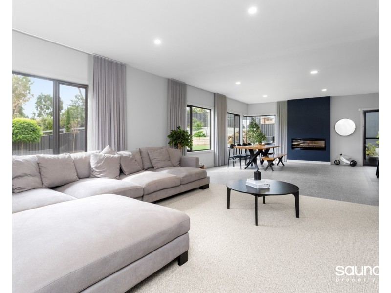 5 Bushland Grove, Kings Meadows TAS 7249