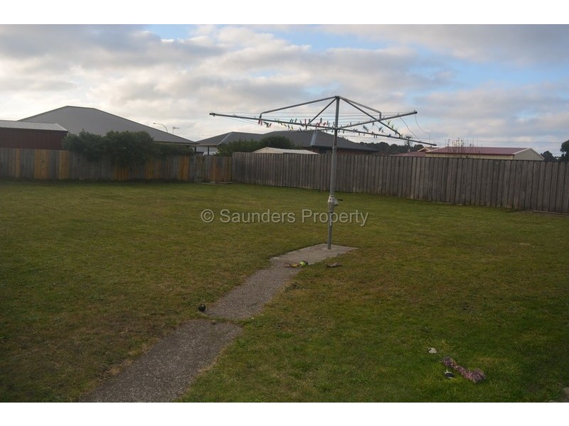 11 Pandanus Court, Wynyard TAS 7325