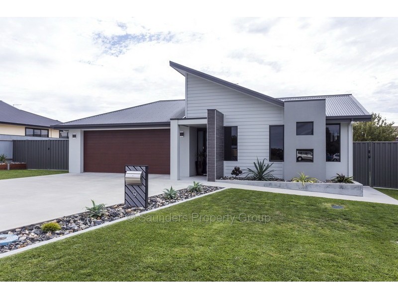9 Haven Drive, Shearwater TAS 7307