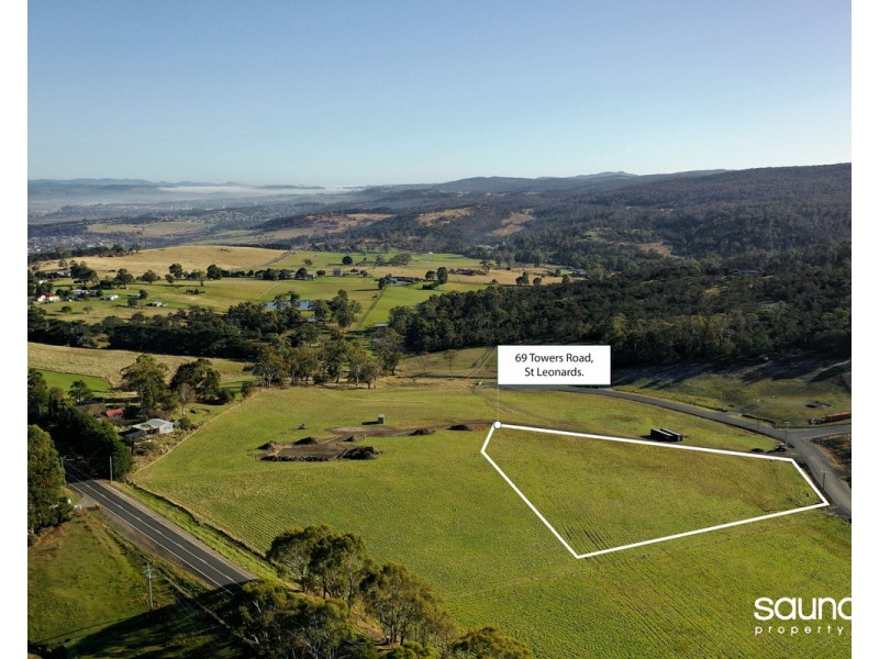 69 Towers Drive, St Leonards TAS 7250