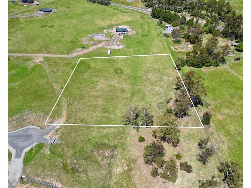 89 Towers Drive, St Leonards TAS 7250