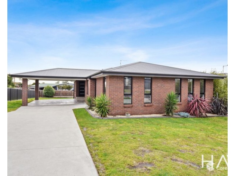4 Therese Street, Bridport TAS 7262