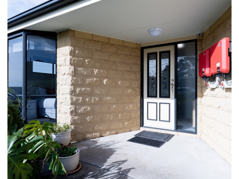 66 Mungala Crescent, Miandetta TAS 7310