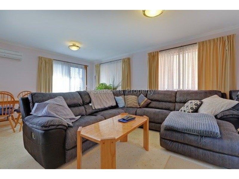 2/6 West Street, Upper Burnie TAS 7320