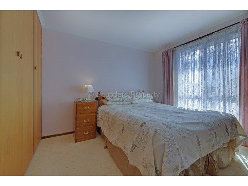 2/6 West Street, Upper Burnie TAS 7320