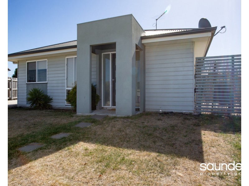 2/69 Mayfield Street, Mayfield TAS 7248