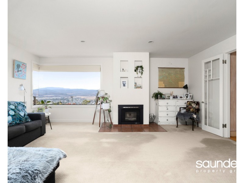 81 New World Avenue, Trevallyn TAS 7250