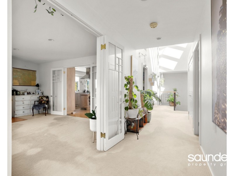 81 New World Avenue, Trevallyn TAS 7250