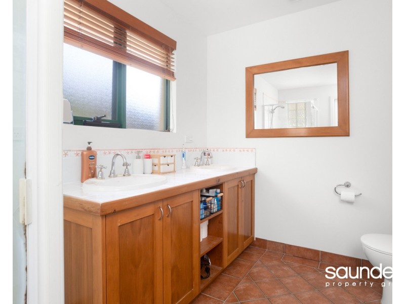 81 New World Avenue, Trevallyn TAS 7250